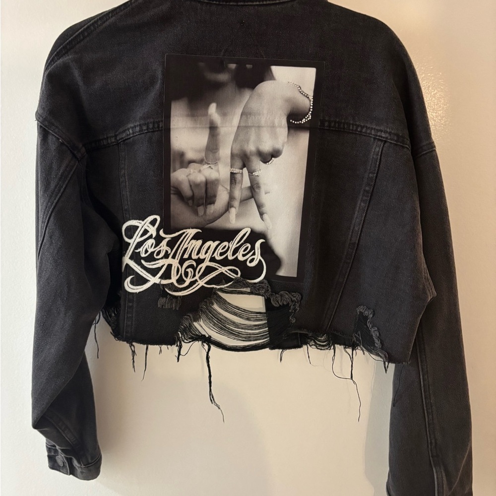 Signature8 Black Cropped Jean Jacket with Distressed Hem